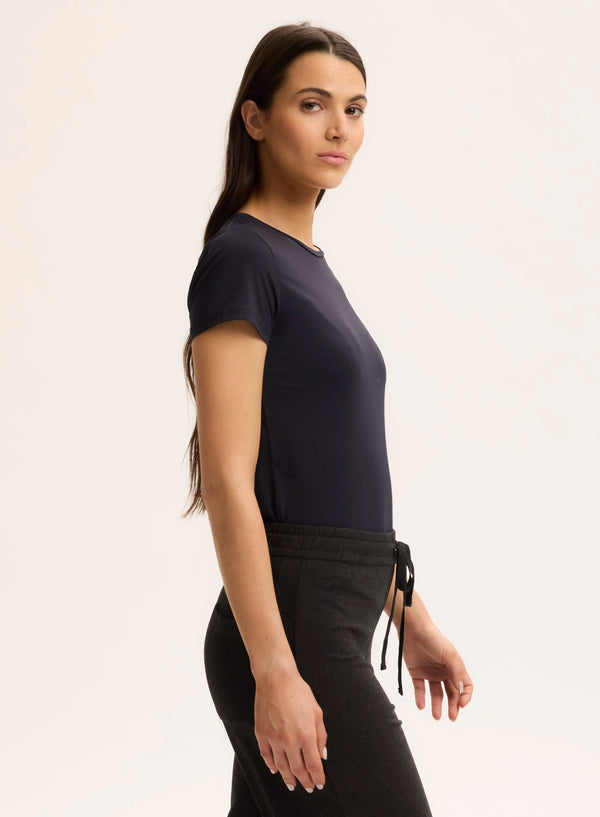 Ultra Sculpting Jersey Short Sleeve Crewneck