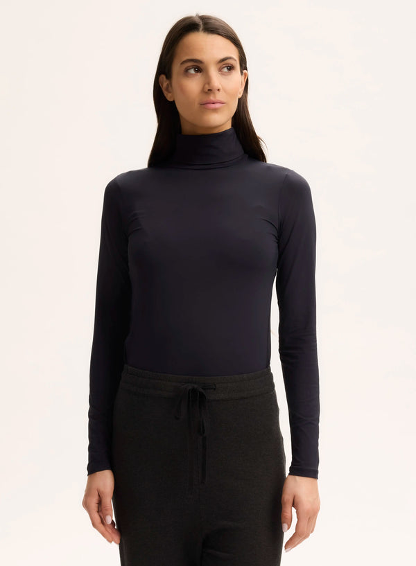 Ultra Sculpting Jersey Long Sleeve Turtleneck