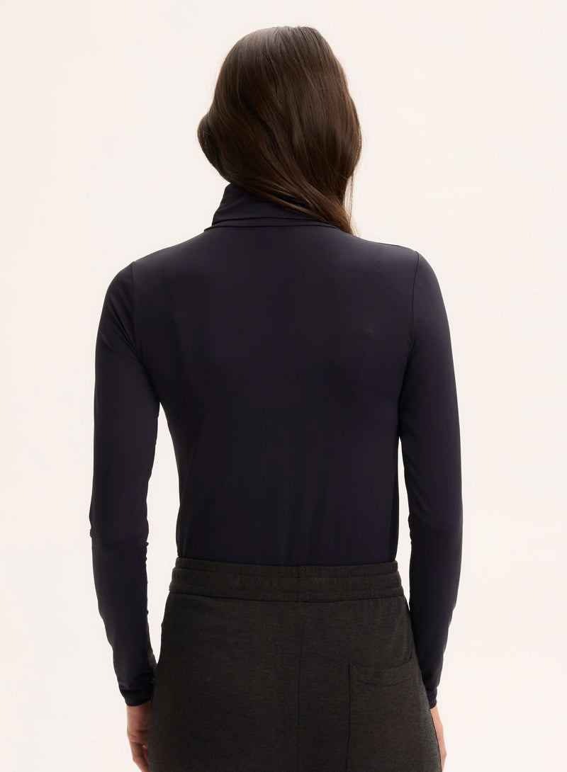 Ultra Sculpting Jersey Long Sleeve Turtleneck