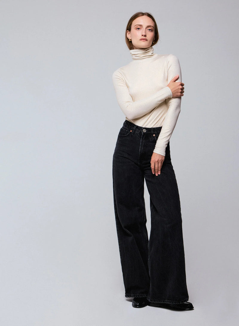 Soft Touch Metallic Long Sleeve Turtleneck