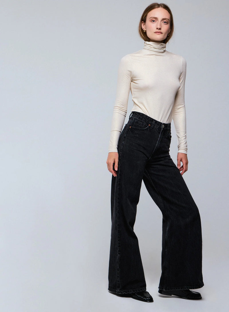Soft Touch Metallic Long Sleeve Turtleneck