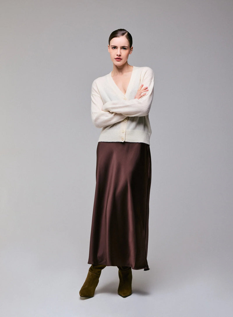 Cashmere Silk V-Neck Cardigan - CARDIGAN - Majestic Filatures North America