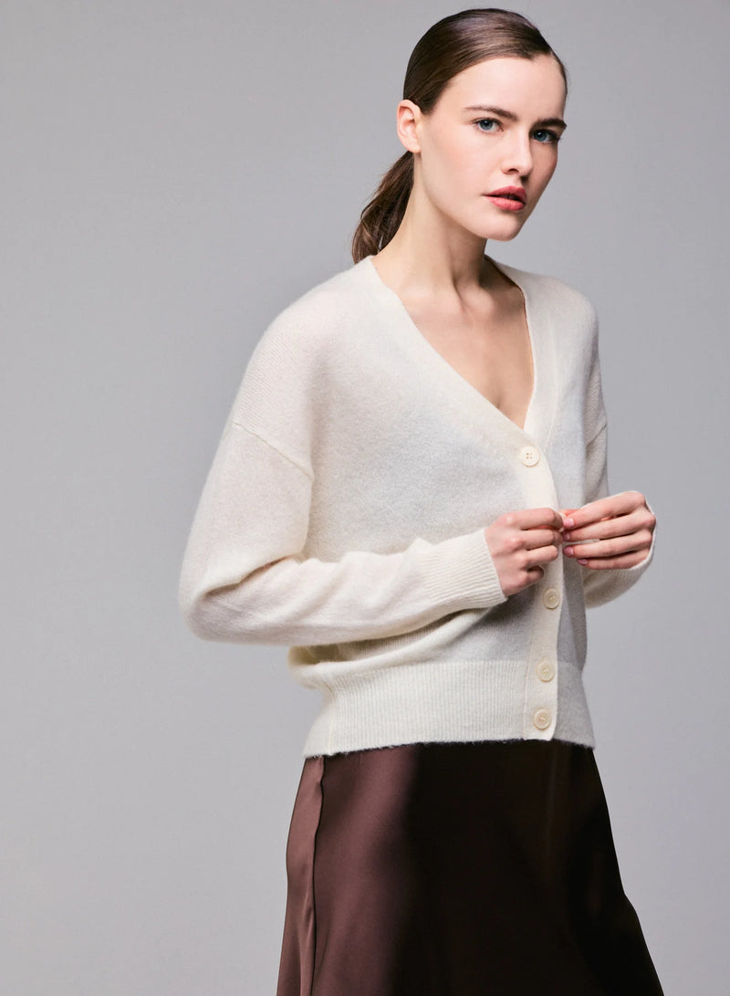 Cashmere Silk V-Neck Cardigan - CARDIGAN - Majestic Filatures North America