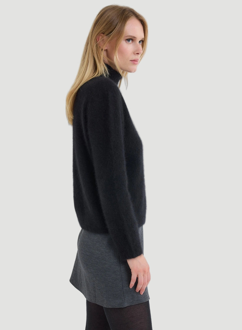 Ultra Soft Knit Long Sleeve Turtleneck Sweater