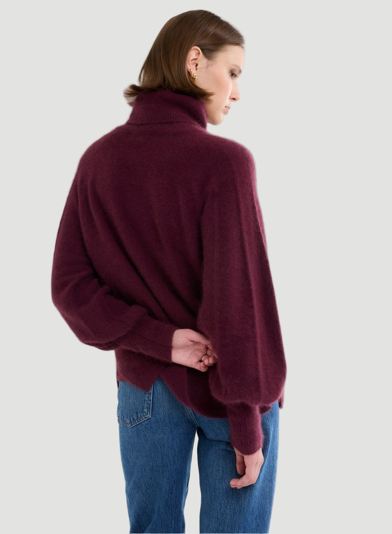 Ultra Soft Knit Long Sleeve Turtleneck Sweater