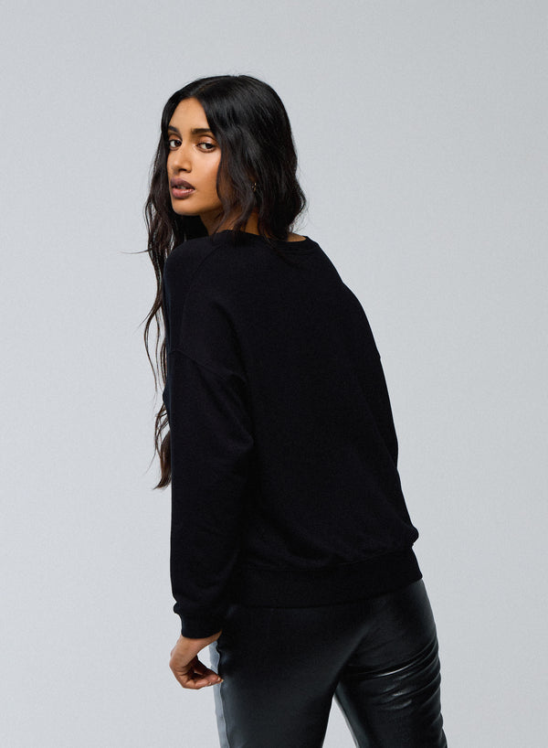 French Terry Semi Relaxed Long Sleeve V-Neck - CREWNECK L/S - Majestic Filatures North America