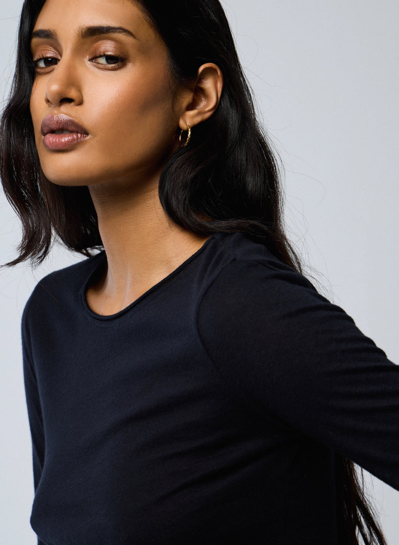 Cotton Cashmere Long Sleeve Rolled Edge Finish Crewneck - CREW L/S - Majestic Filatures North America