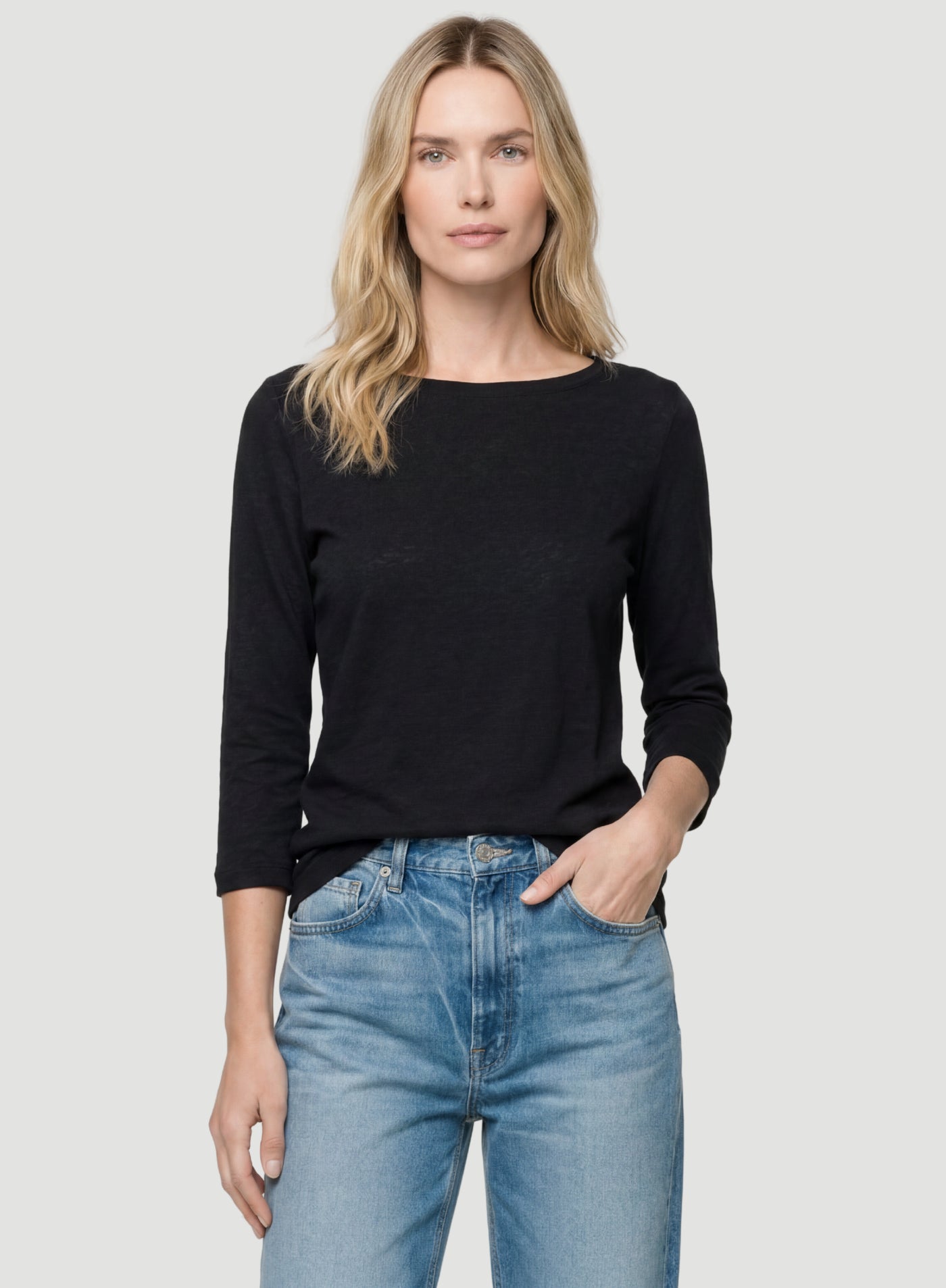 Stretch Linen Three Quarter Sleeve Boatneck T-Shirt