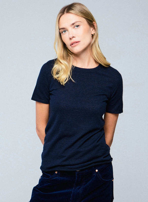 100% Machine Washable Cashmere Short Sleeve Crewneck T-Shirt - CREW S/S - Majestic Filatures North America