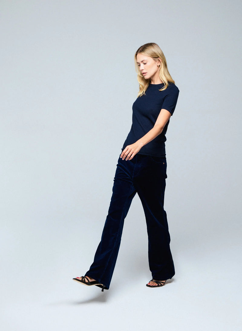 100% Machine Washable Cashmere Short Sleeve Crewneck T-Shirt - CREW S/S - Majestic Filatures North America