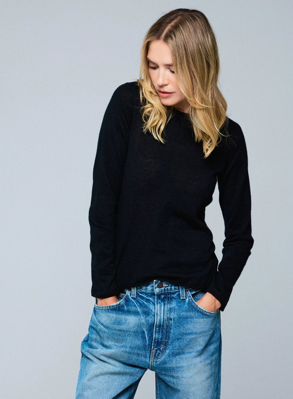 100% Machine Washable Cashmere Long Sleeve Crewneck T-Shirt - CREW L/S - Majestic Filatures North America