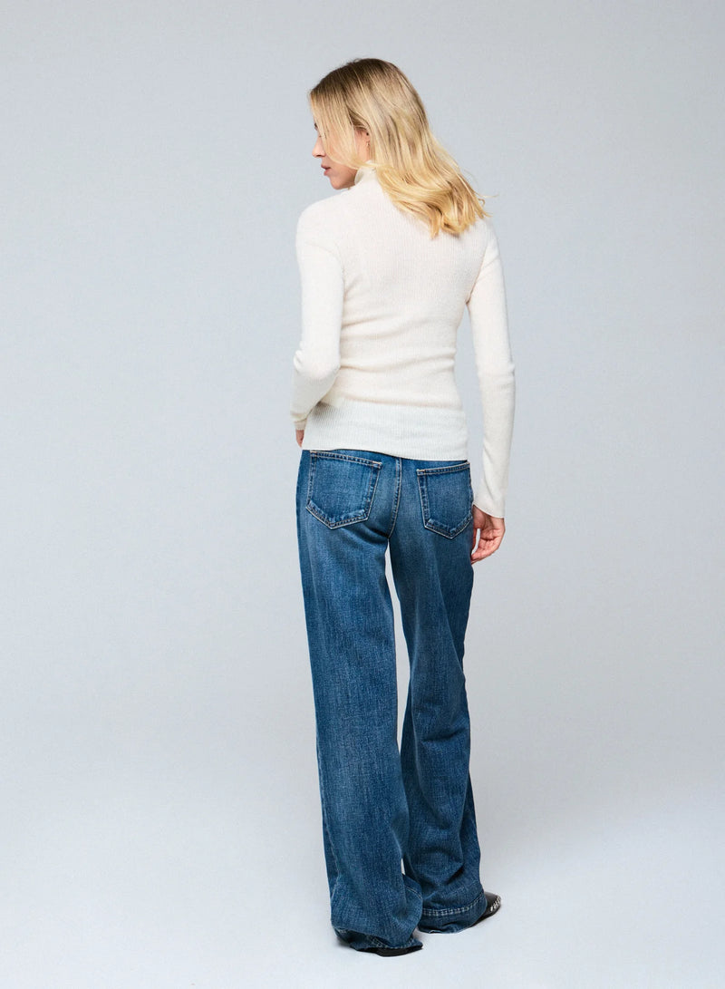 Cashmere Micro Rib Long Sleeve Turtleneck