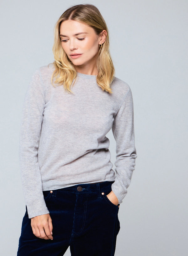 100% Machine Washable Cashmere Long Sleeve Crewneck T-Shirt - CREW L/S - Majestic Filatures North America