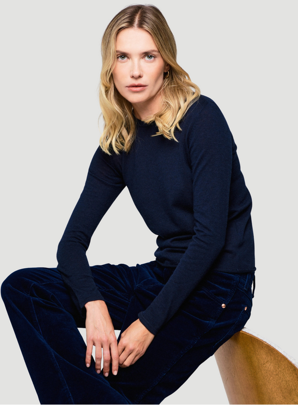 100% Machine Washable Cashmere Long Sleeve Crewneck