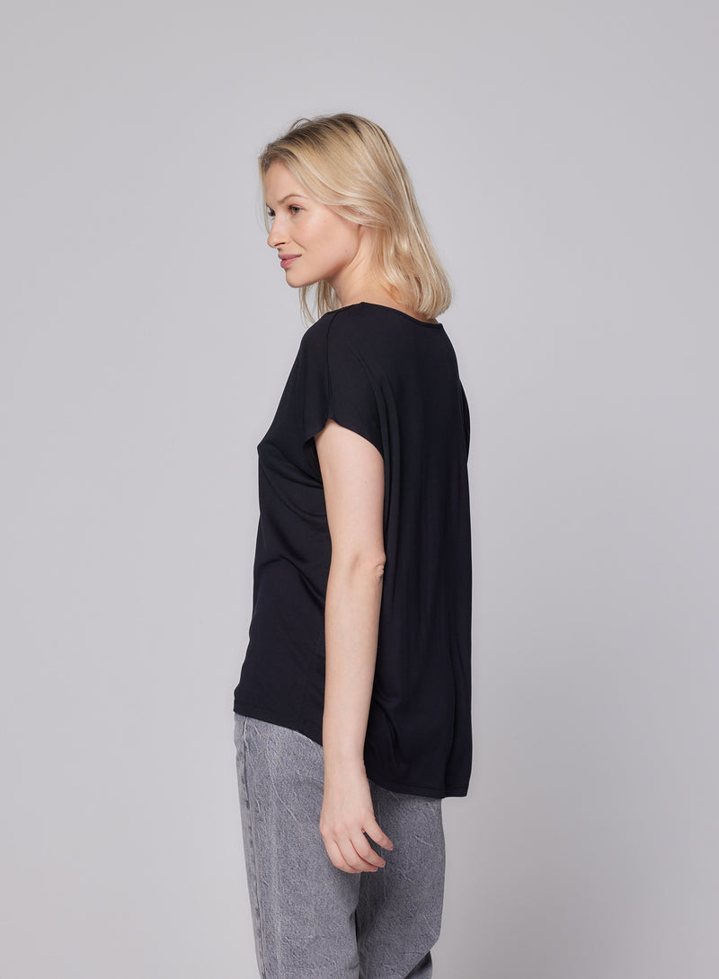 Silk Short Sleeve Lace Trim T-Shirt - V NECK S/S - Majestic Filatures North America