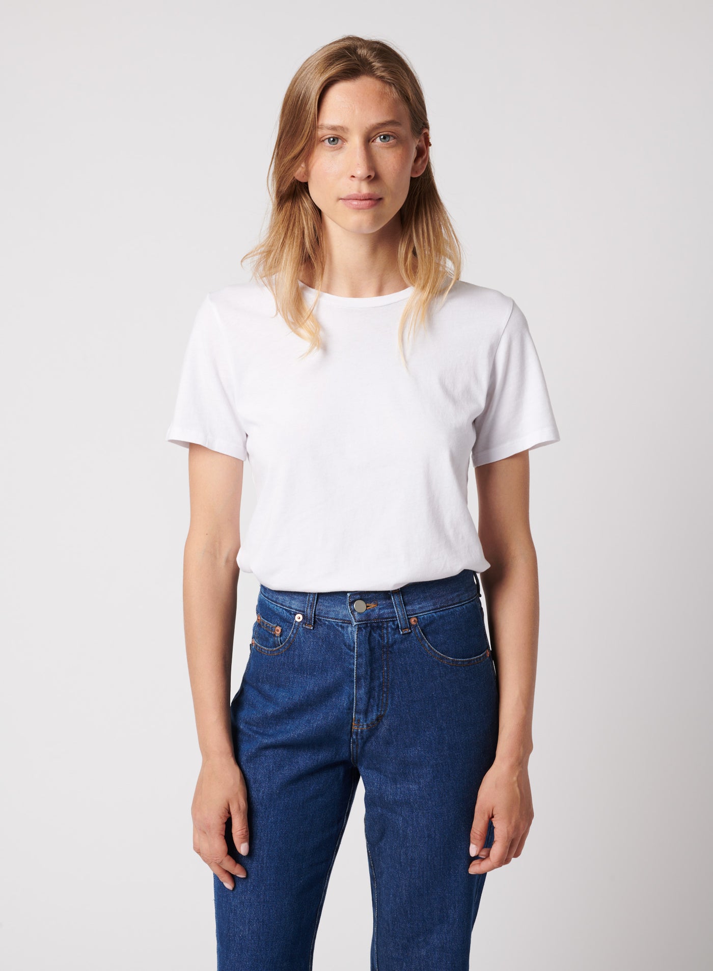 Tシャツ・カットソー MAJESTIC FILATURES SHORT SLEEVES ROUND NECK SWEATER Majestic Filatures Soft Touch Short-Sleeve Crewneck T-Shirt
